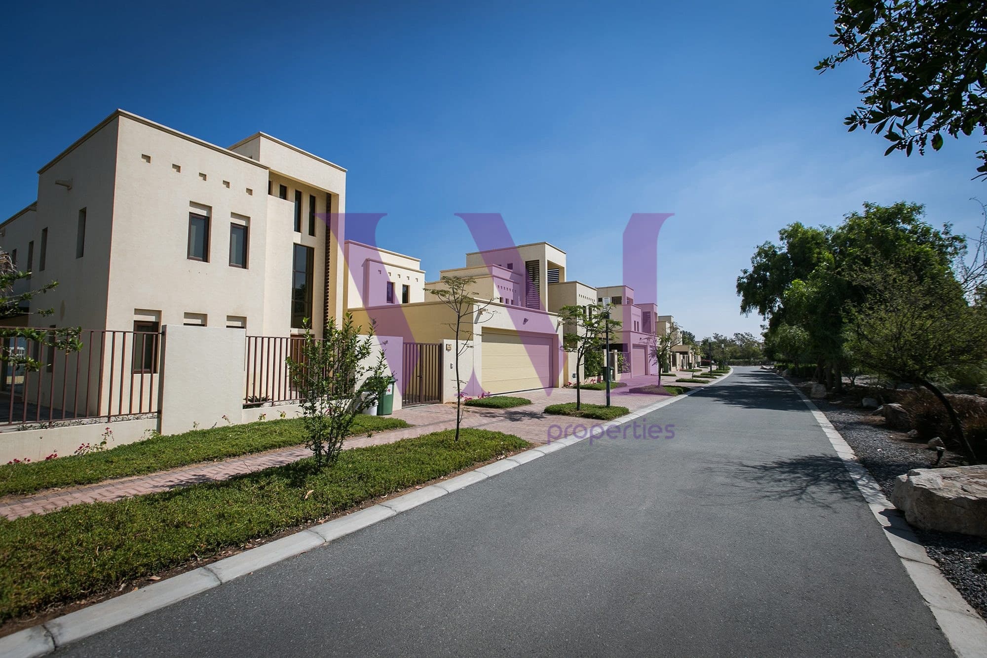 Spacious 3BR Villa for Sale, Granada Large Layout — Mina Al Arab