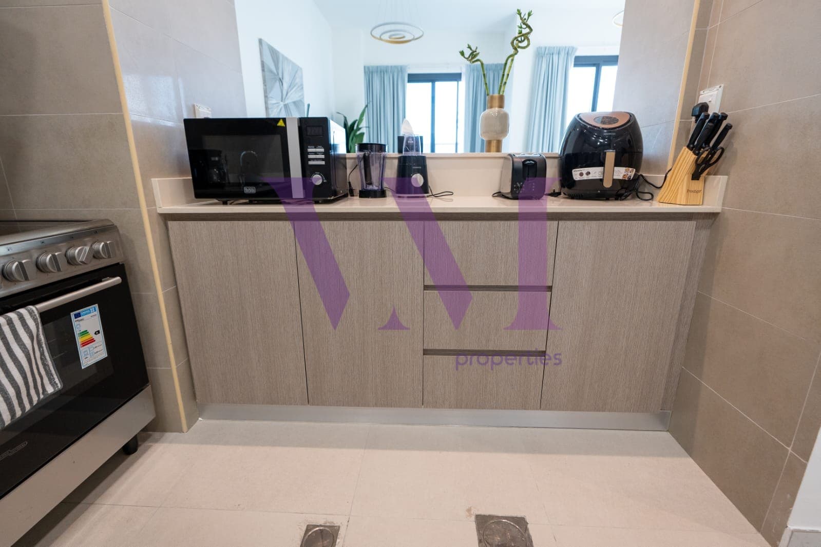 Ready to Move | Furnished 2BR+ Maid — Mina Al Arab