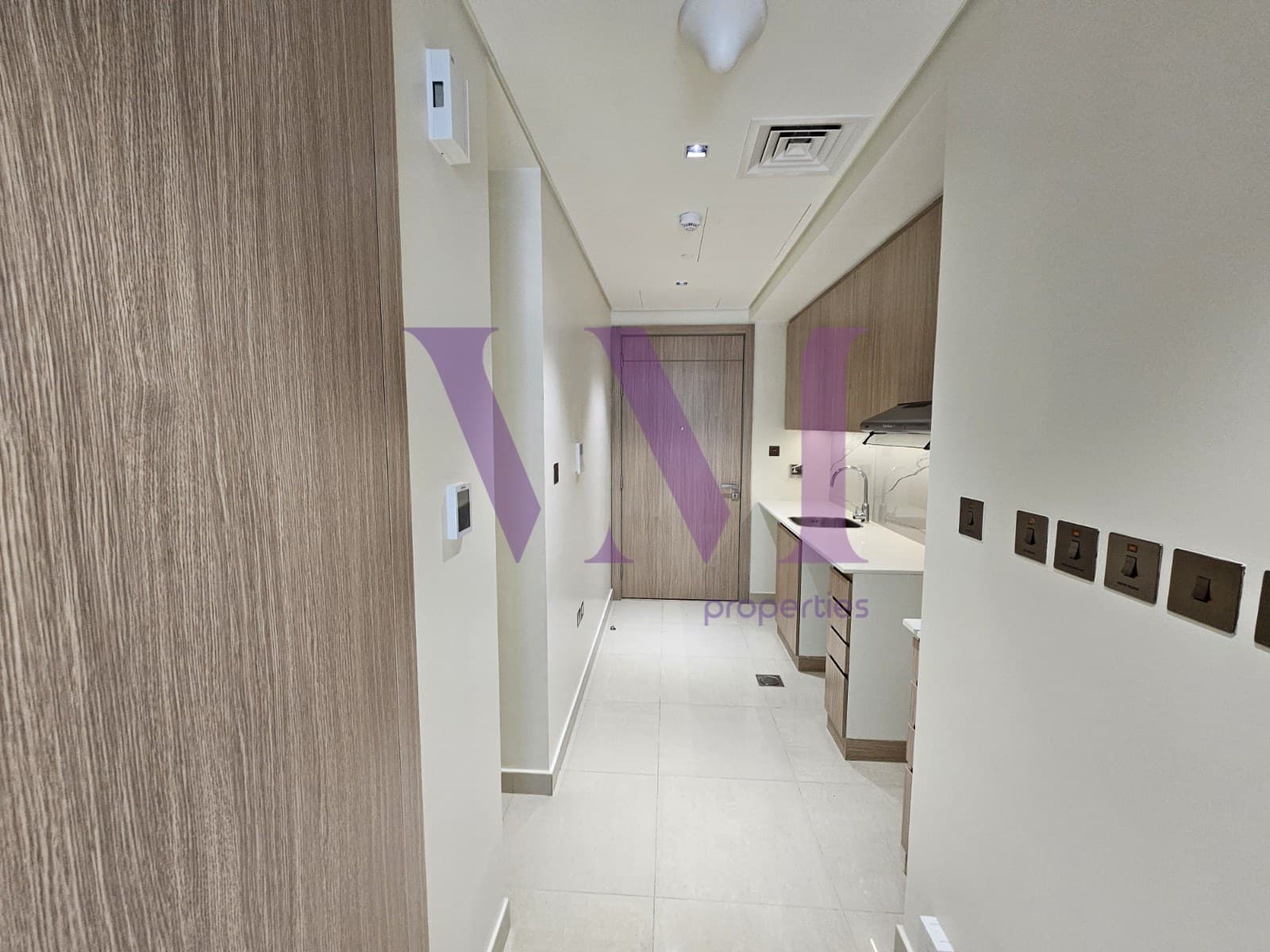 Resale | Hot Deal | Your Stylish Studio — Mina Al Arab