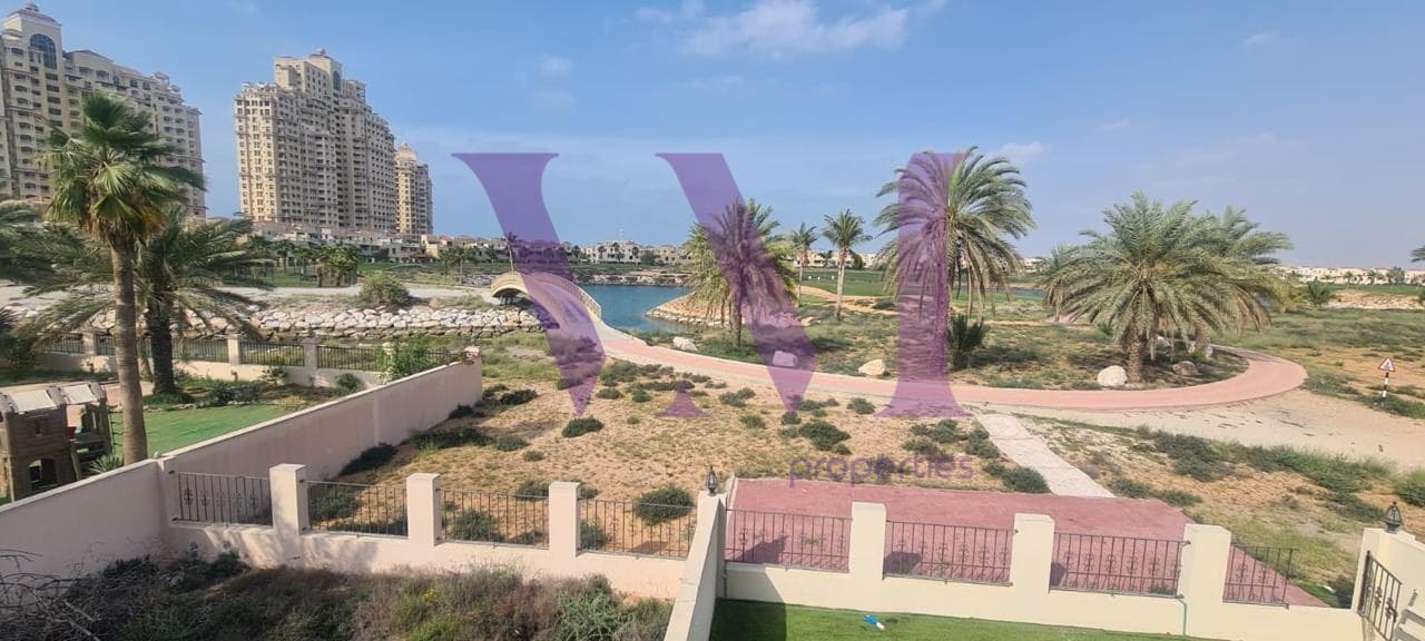 Modern 3 BR | Community Lagoon View | Re-sale — Al Hamra Village