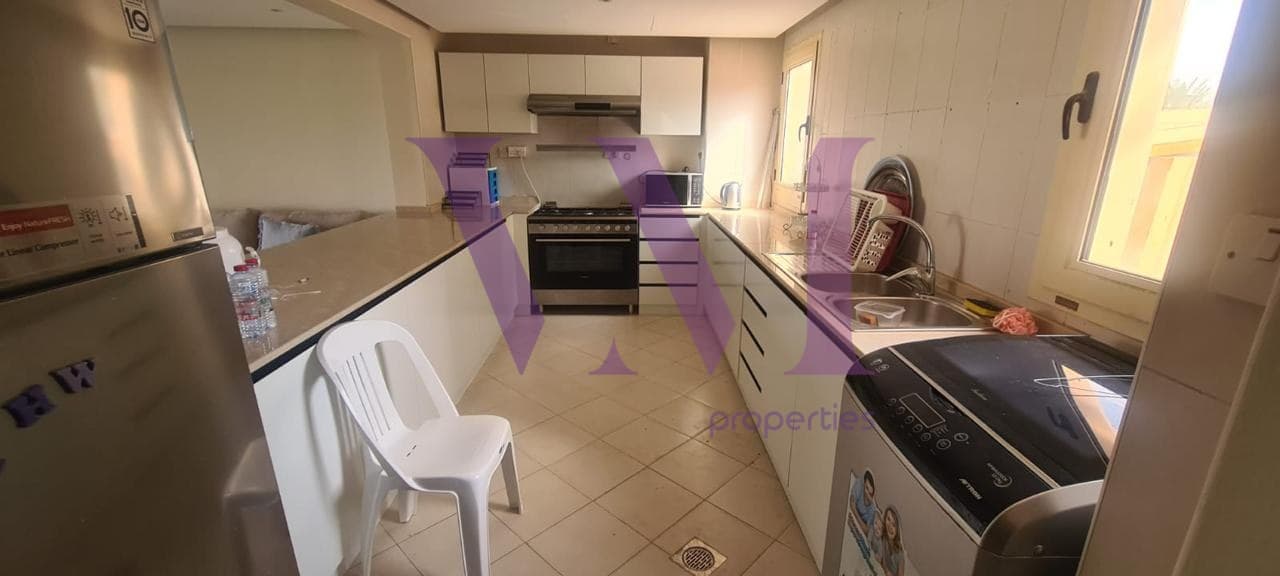 Modern 3 BR | Community Lagoon View | Re-sale — Al Hamra Village