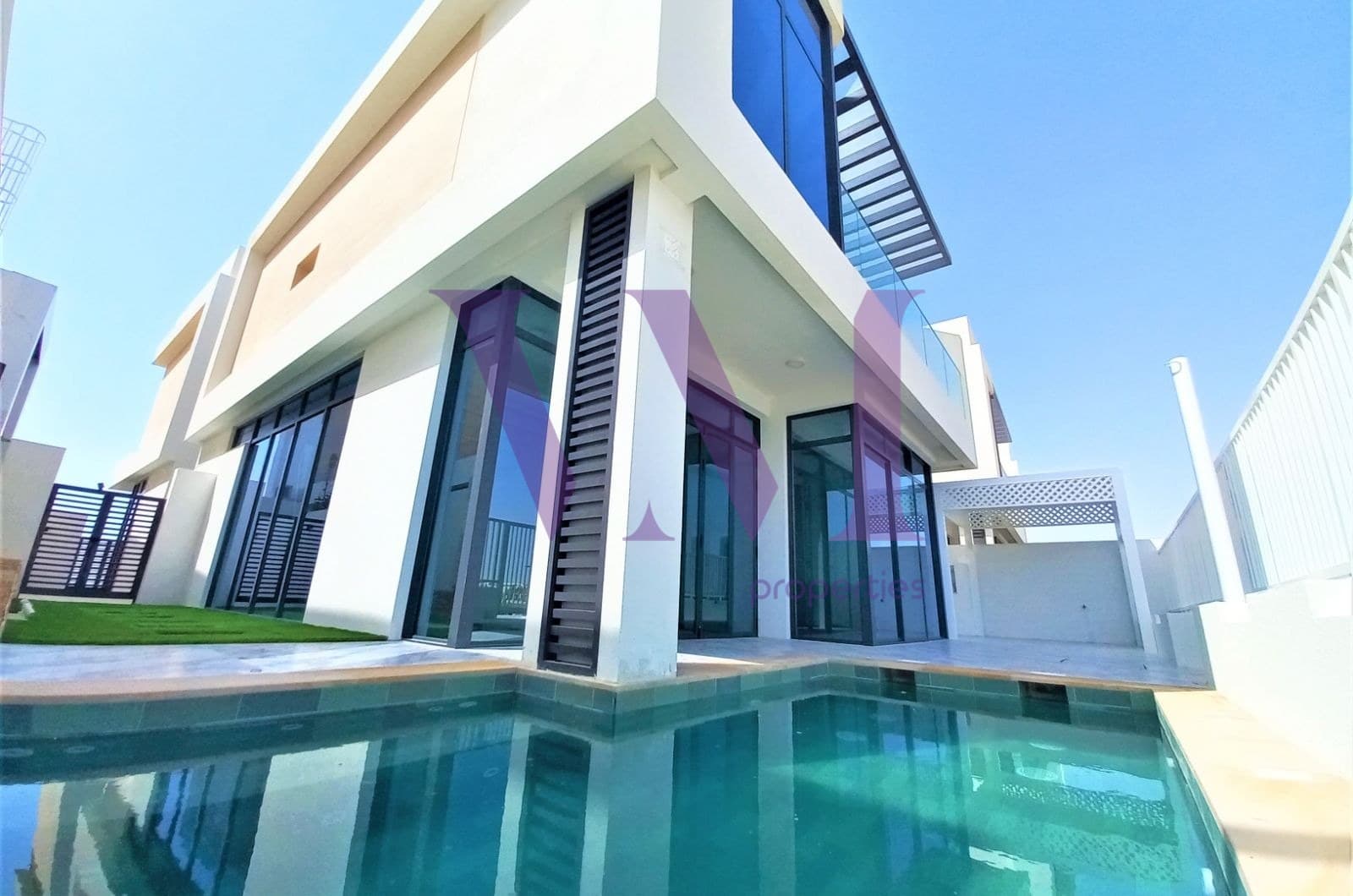 Beach Front | Luxury Villa | Private Pool — Mina Al Arab