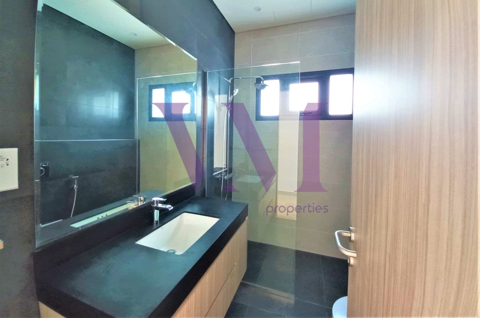 Beach Front | Luxury Villa | Private Pool — Mina Al Arab