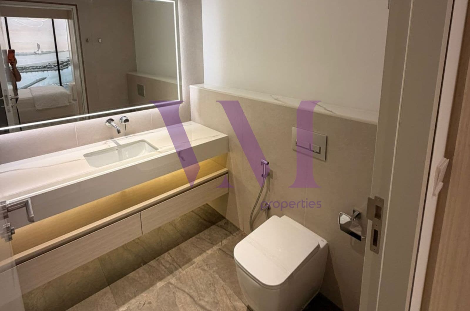 Waterfront Studio | Direct Sea View — Al Hamra Village