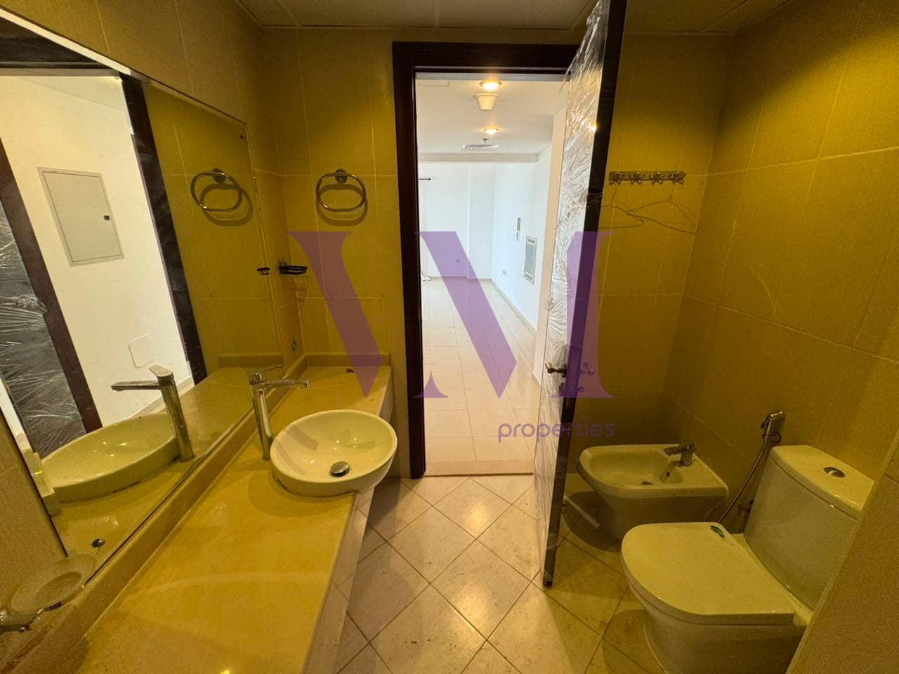 1BR | Sea View | Largest L-Shaped Balcony — Al Hamra Village