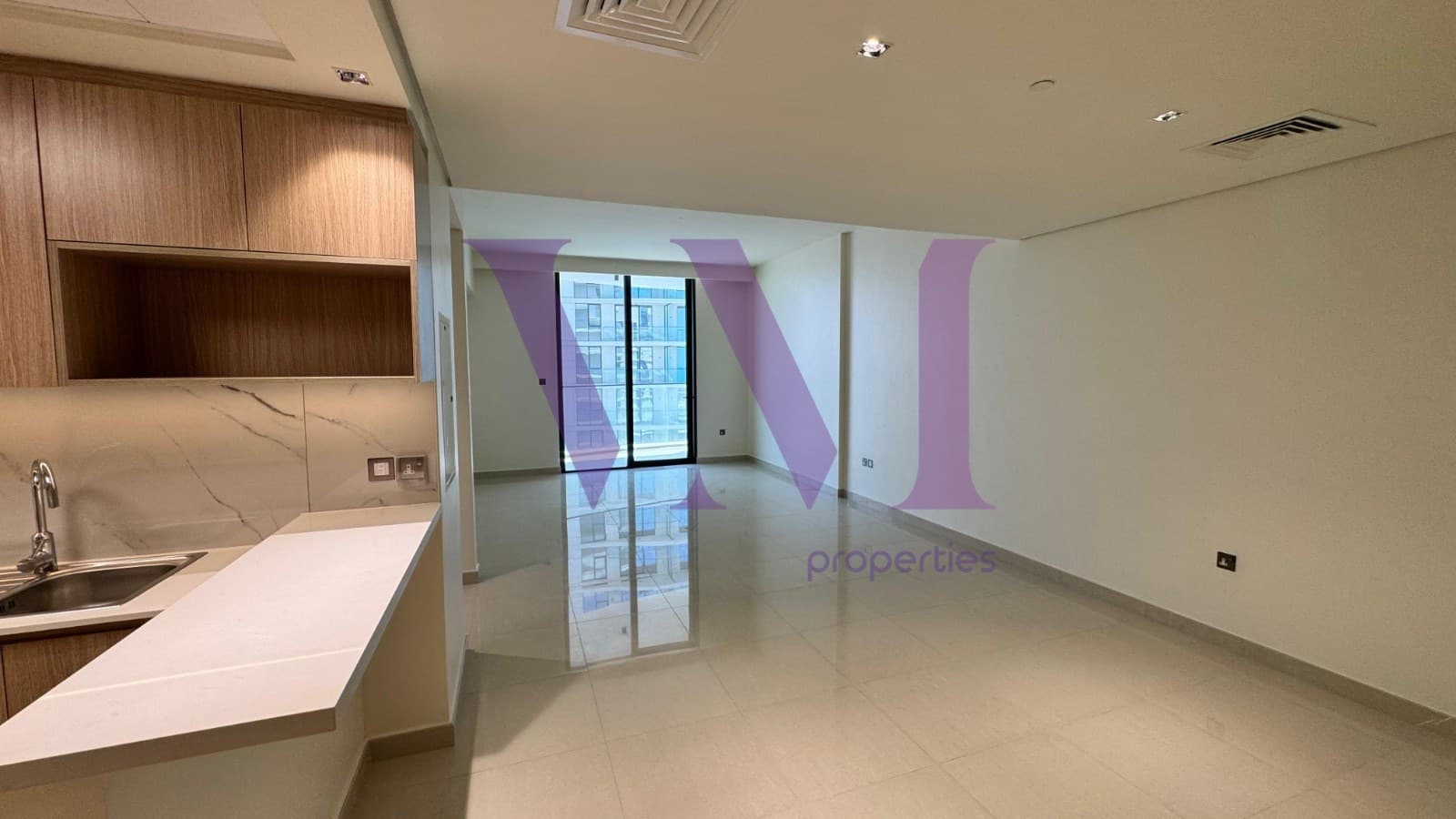Modern 1BR Apartment | High Floor | Central 2 — Mina Al Arab