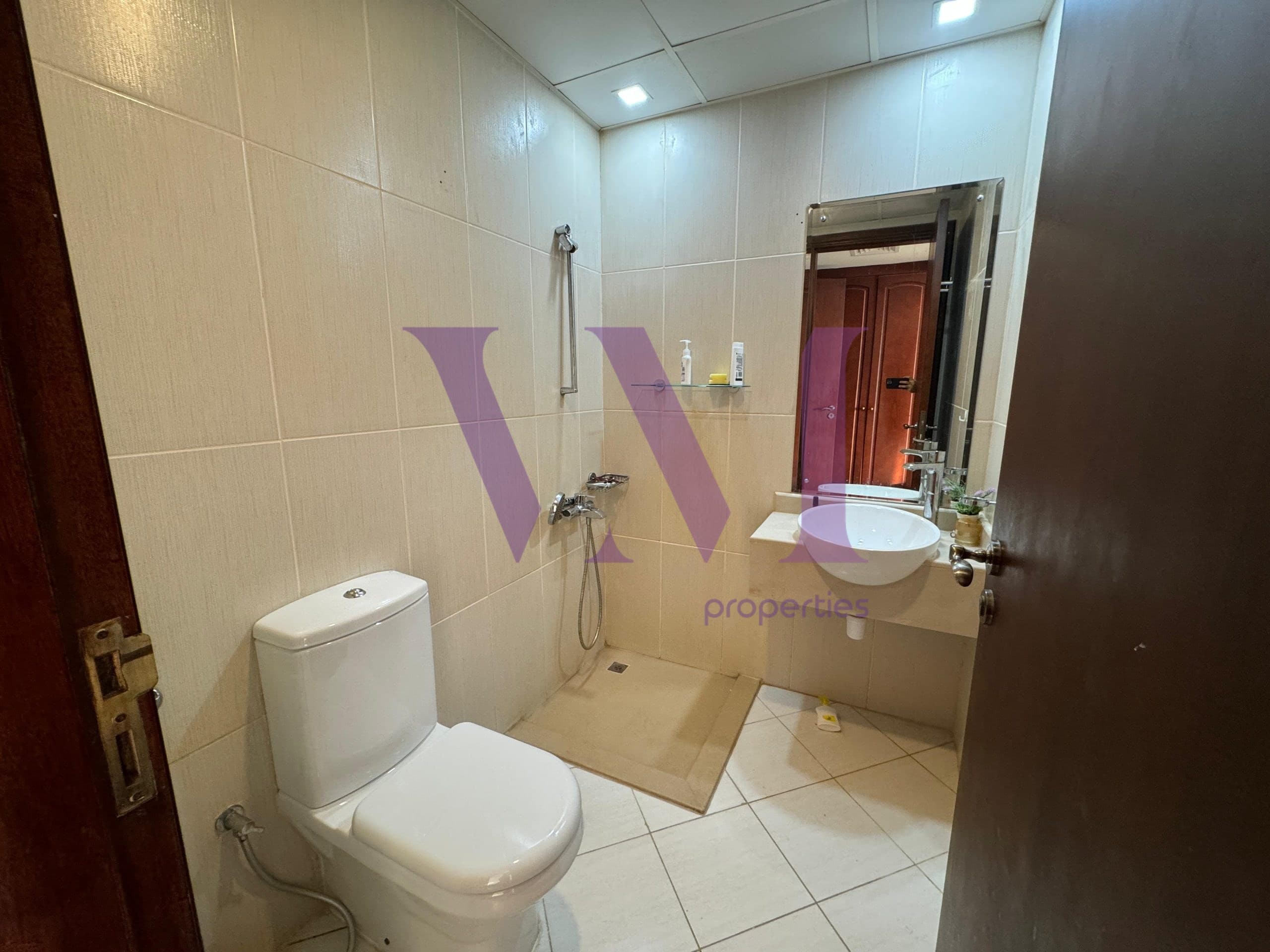 2BR | Fully Furnished | High Floor | Sea View — Al Hamra Village