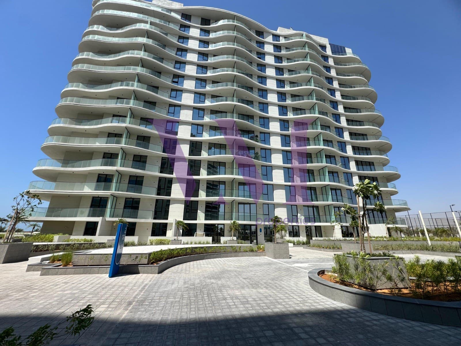High Floor | 1 Bedroom | Pool & Sea View — Mina Al Arab