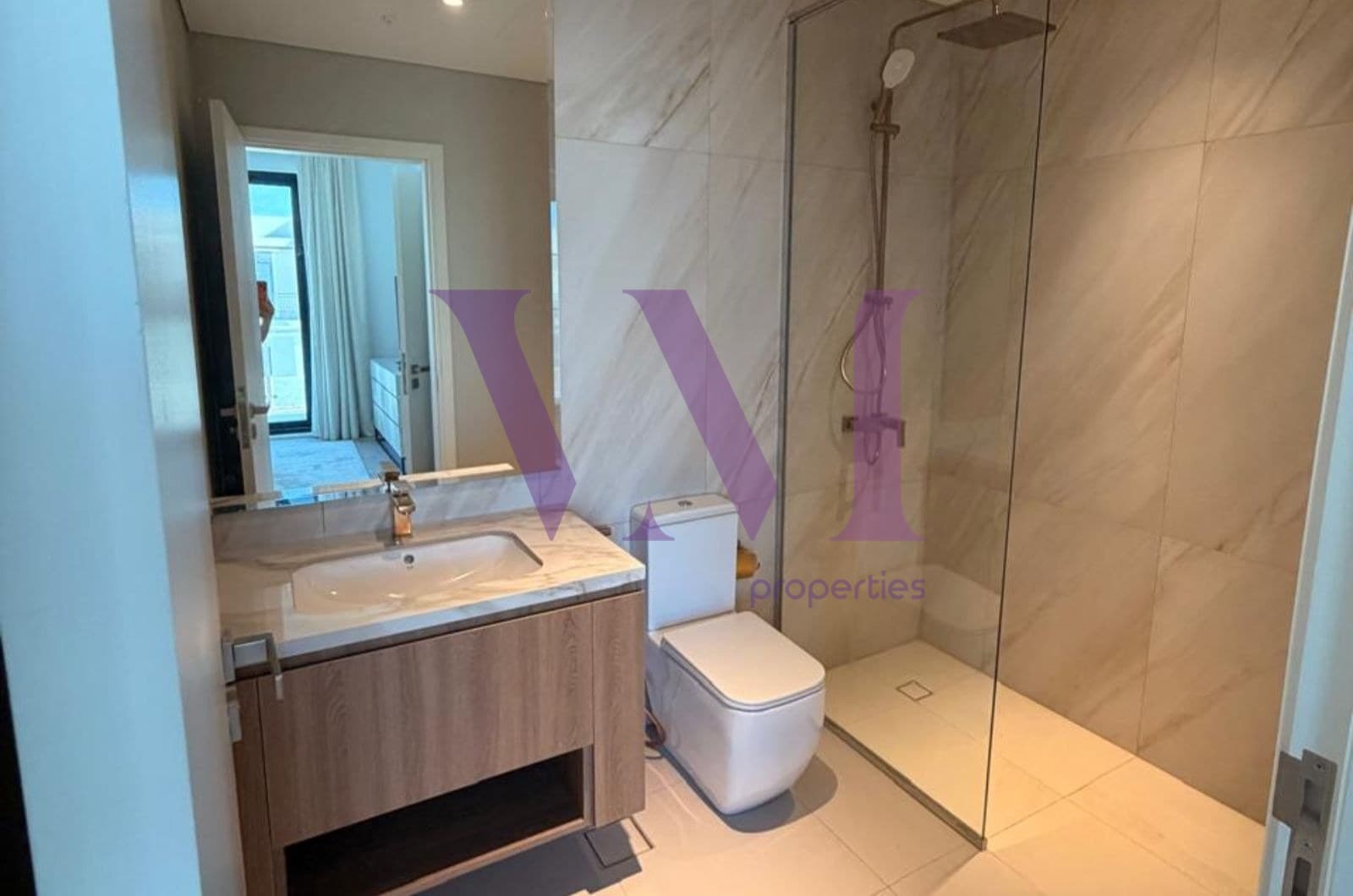Luxury 4BR Villa | Steps away from the beach — Al Hamra Village