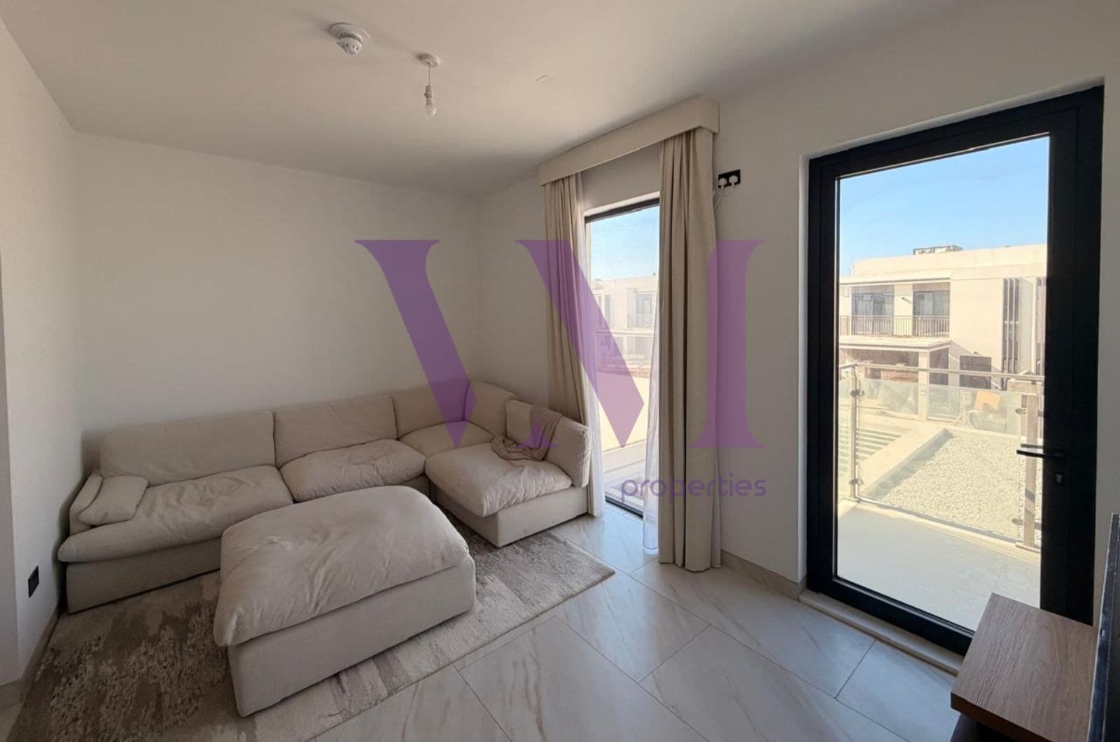Luxury 4BR Villa | Steps away from the beach — Al Hamra Village
