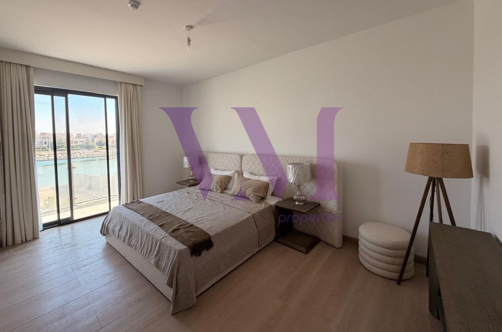 Luxury 4BR Villa | Steps away from the beach — Al Hamra Village