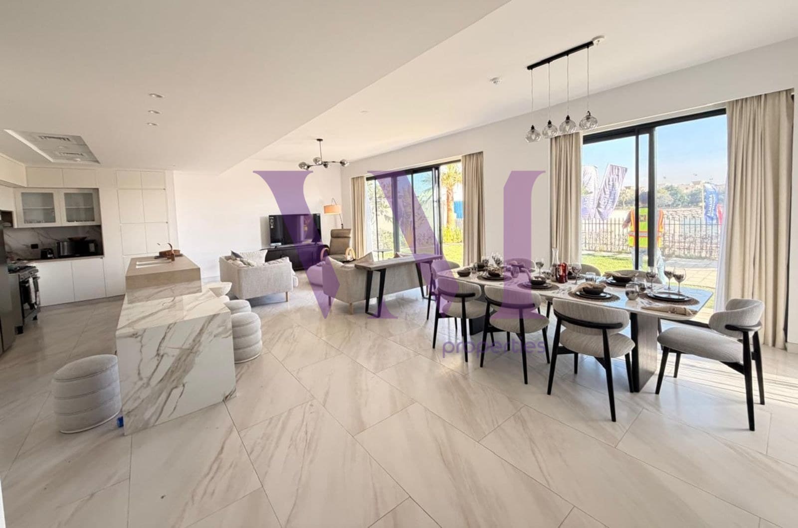 Luxury 4BR Villa | Steps away from the beach — Al Hamra Village