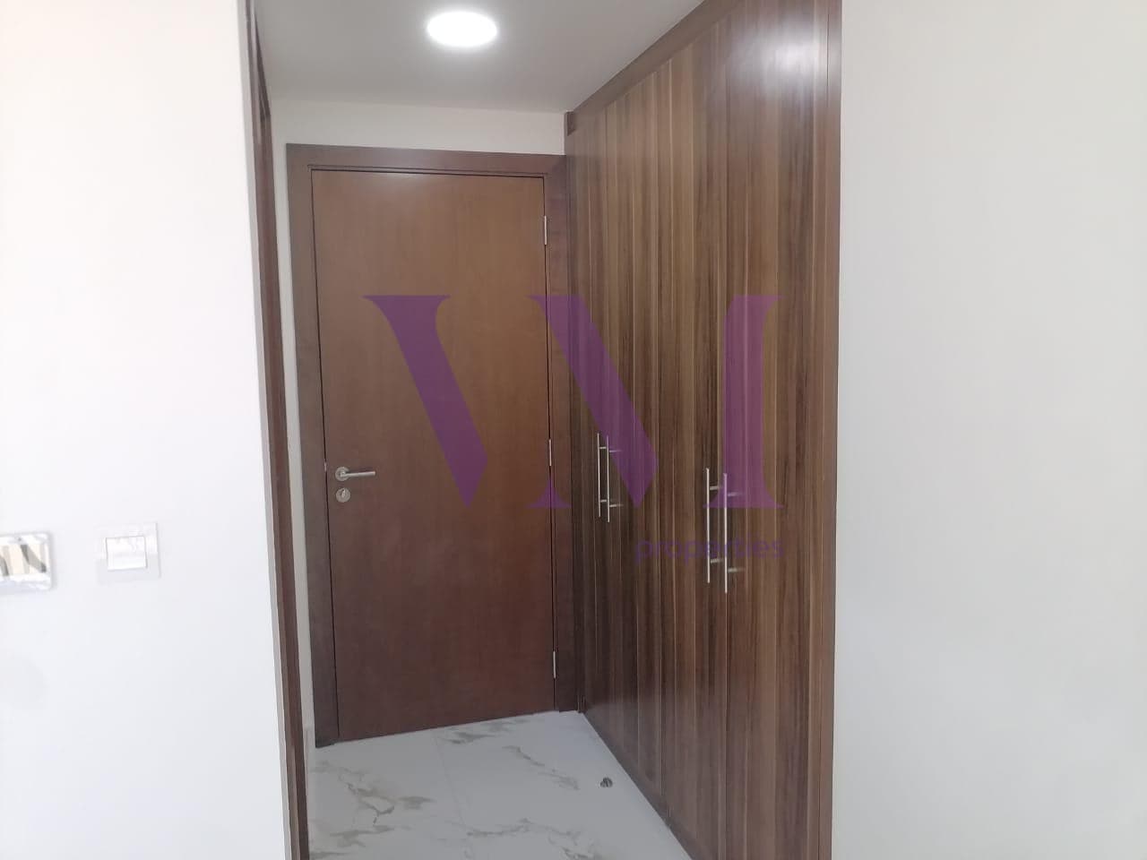 Modern 2BR Apartment | Marina Residences Phase 3 — Al Hamra Village