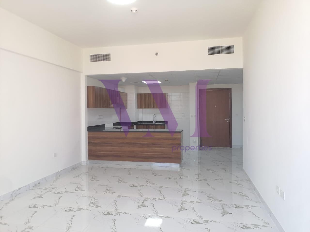 Modern 2BR Apartment | Marina Residences Phase 3 — Al Hamra Village