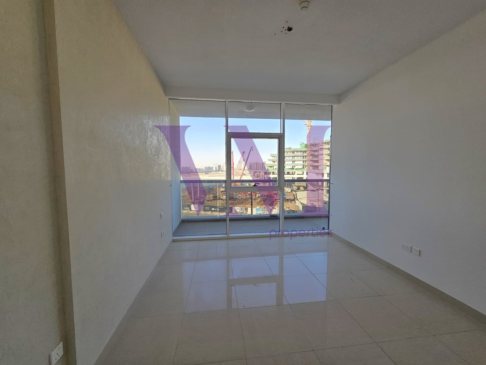 Luxury 1 Bed apartment for sale | Lagoon view — Mina Al Arab
