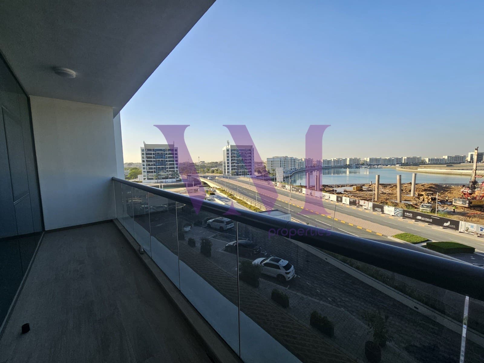 Luxury 1 Bed apartment for sale | Lagoon view — Mina Al Arab