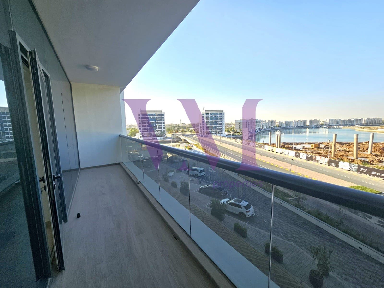 Luxury 1 Bed apartment for sale | Lagoon view — Mina Al Arab