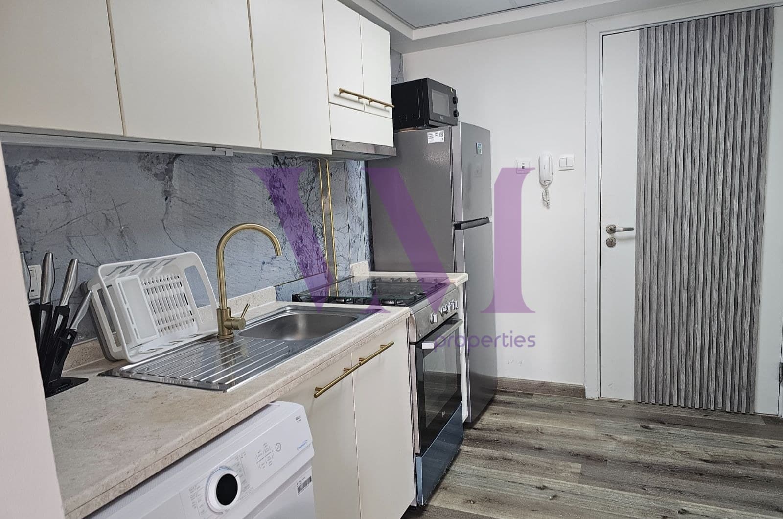 Stylish Upgraded Studio with Partial Sea View — Al Marjan Island