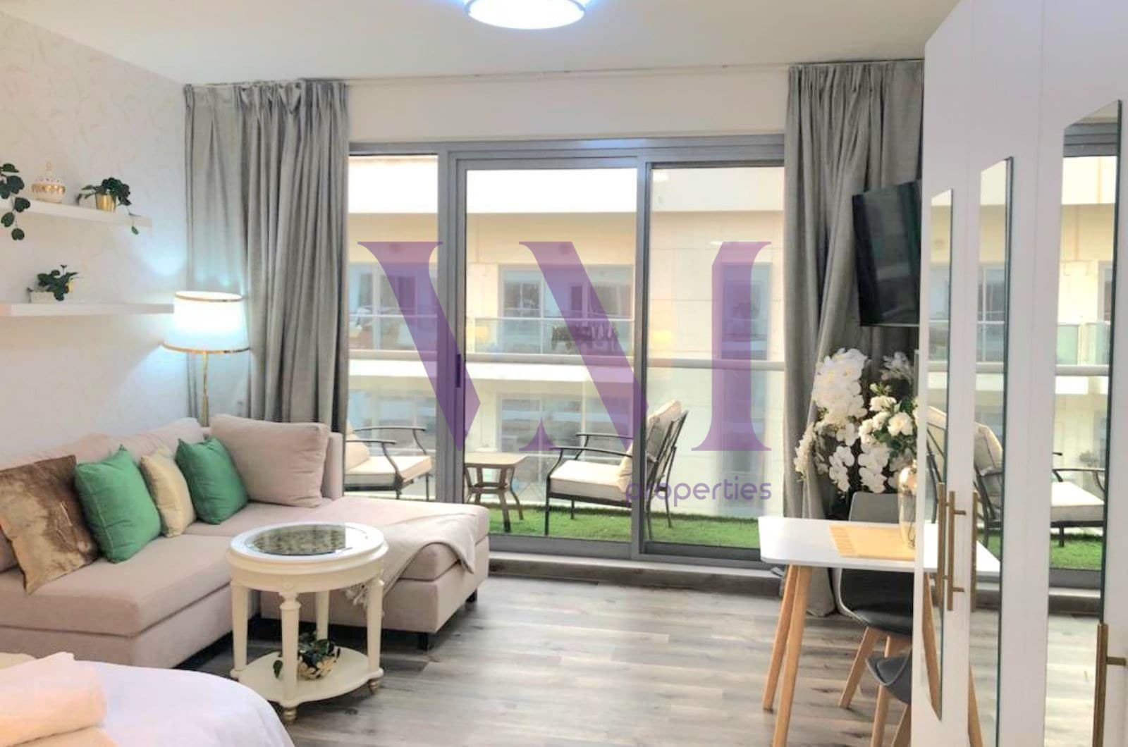Stylish Upgraded Studio with Partial Sea View — Al Marjan Island
