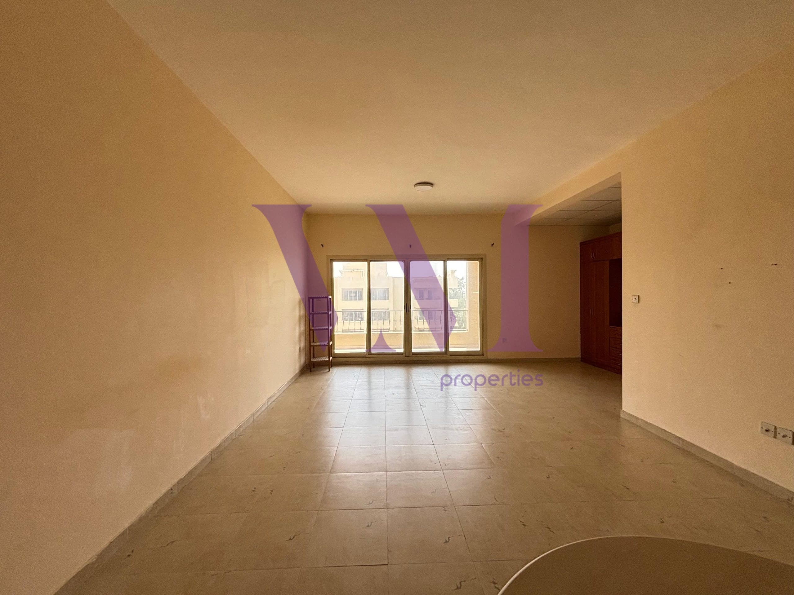 Spacious Studio | Walk to Mall | View In The Golf — Al Hamra Village