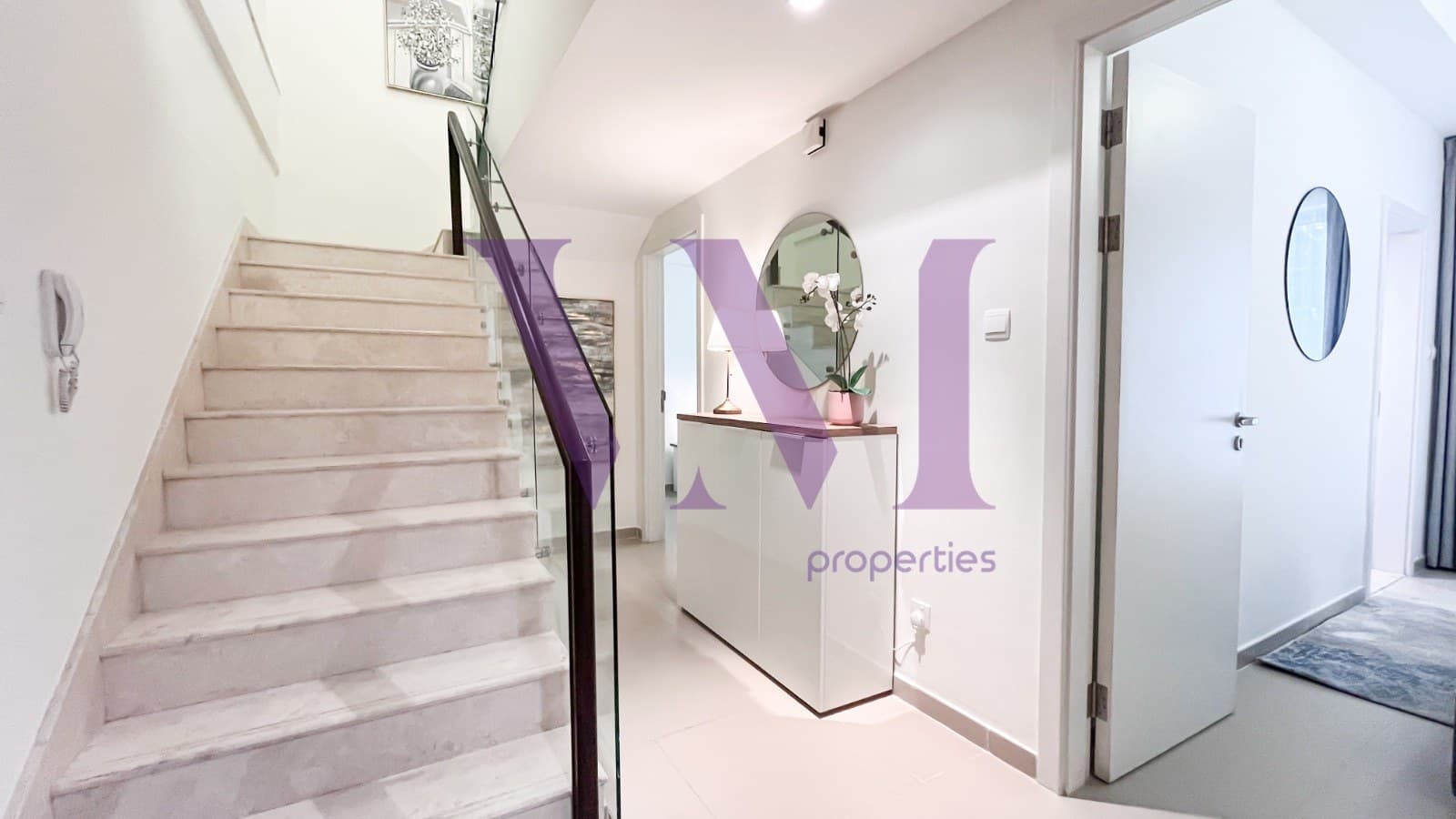 Luxurious 2BHK Duplex | Fully Furnished | RTM — Al Marjan Island