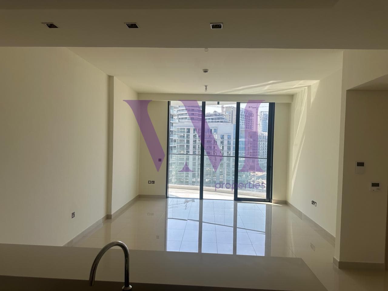 Beach Access- Sea view - Mid floor- Furnished — Mina Al Arab