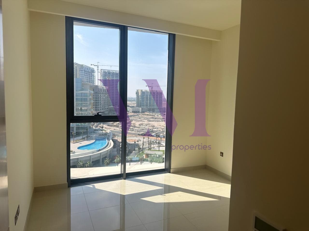 Beach Access- Sea view - Mid floor- Furnished — Mina Al Arab