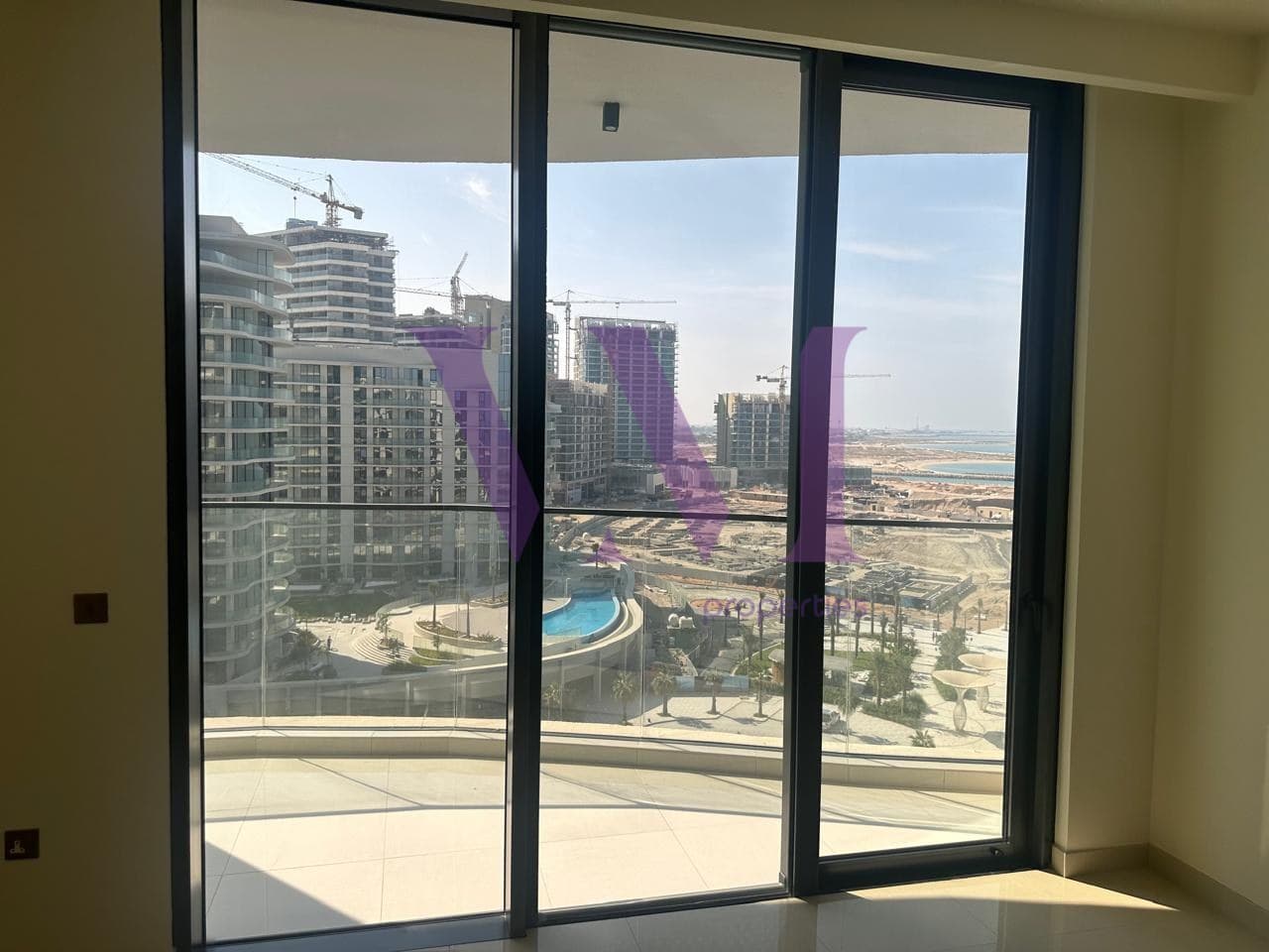 Beach Access- Sea view - Mid floor- Furnished — Mina Al Arab