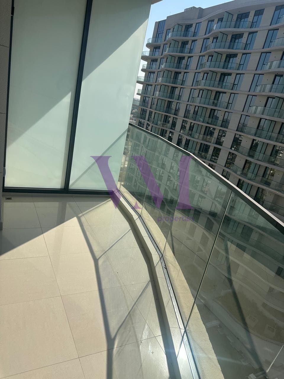 Beach Access- Sea view - Mid floor- Furnished — Mina Al Arab