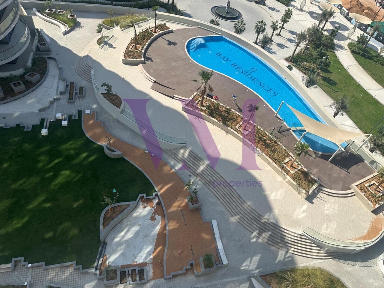 Beach Access- Sea view - Mid floor- Furnished — Mina Al Arab