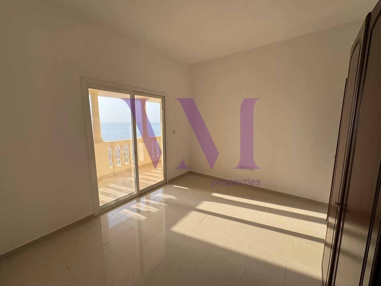 Luxury 1 Bedroom Apartment | High Floor | Sea View — Al Hamra Village
