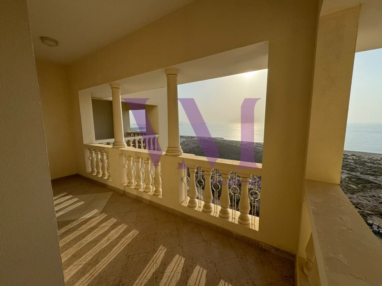 Luxury 1 Bedroom Apartment | High Floor | Sea View — Al Hamra Village
