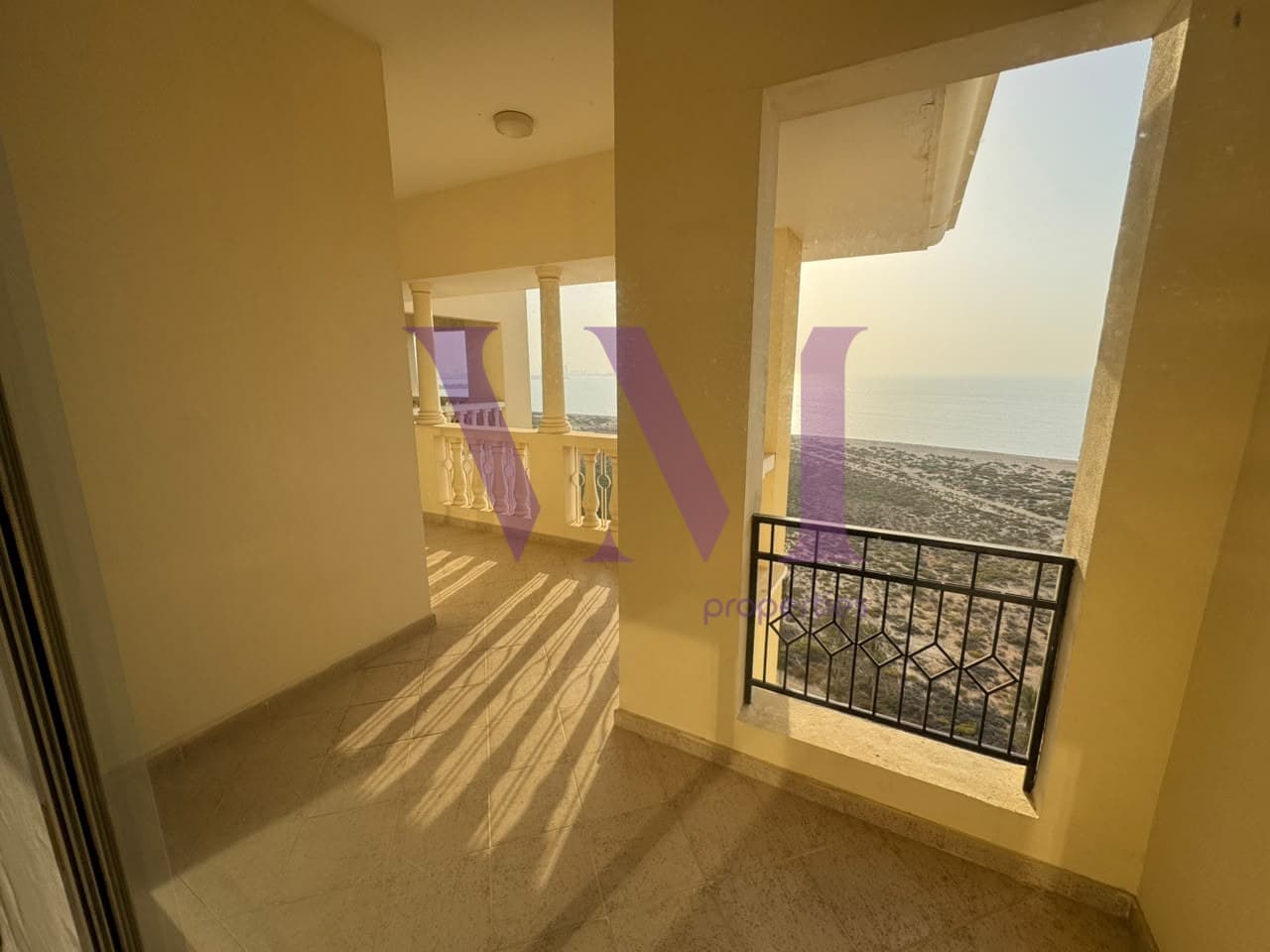 Luxury 1 Bedroom Apartment | High Floor | Sea View — Al Hamra Village