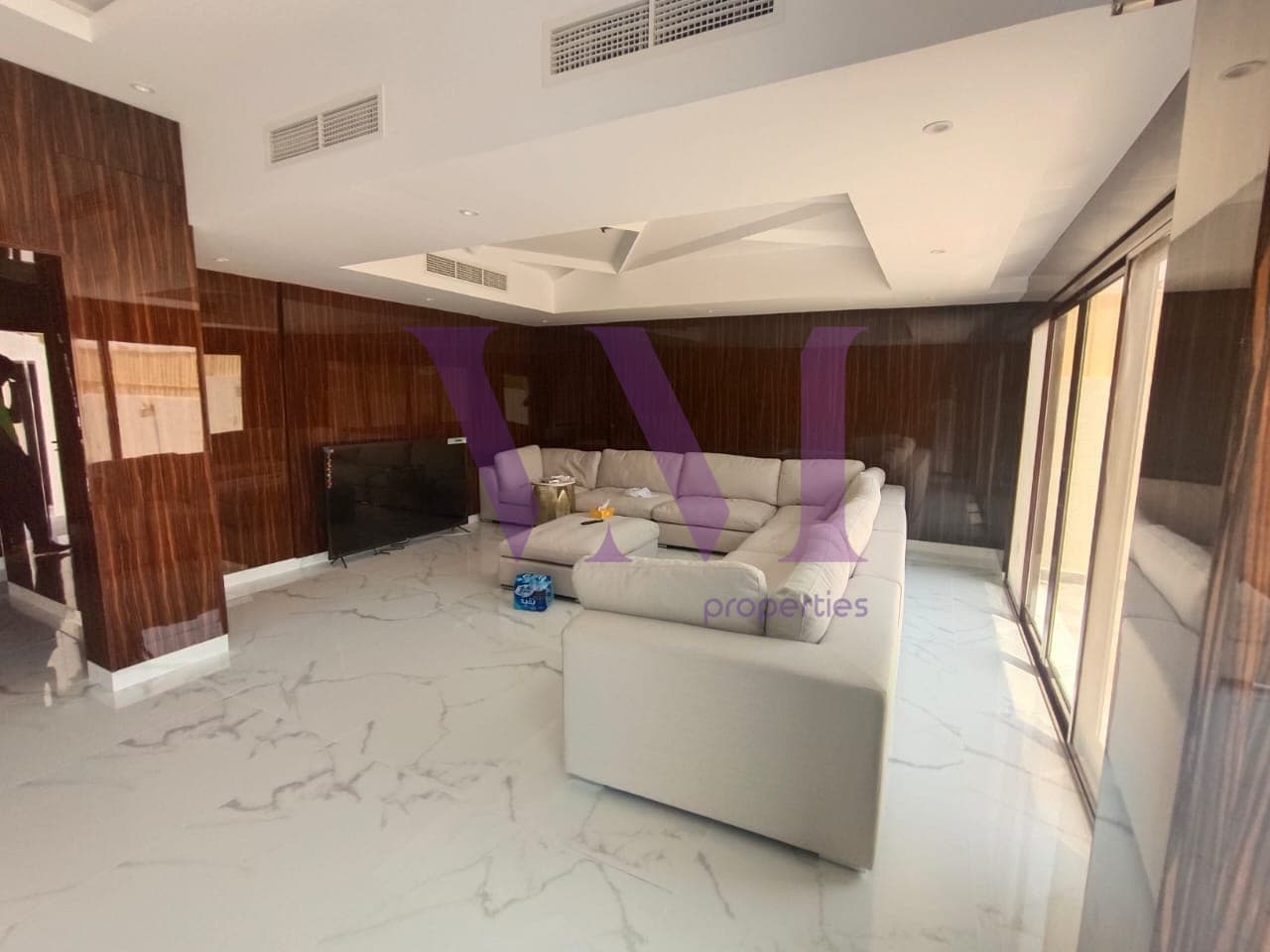 3-Bed Townhouse + Maid' Room - Al Hamra Village — Al Hamra Village