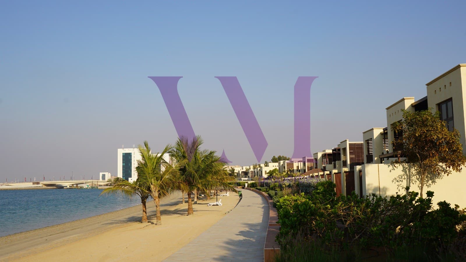Spacious 3-Bed Townhouse, Bermuda, Mina Al Arab — Mina Al Arab