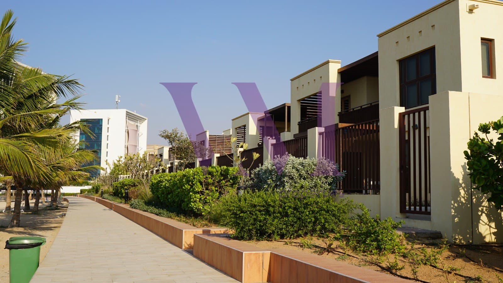 Spacious 3-Bed Townhouse, Bermuda, Mina Al Arab — Mina Al Arab