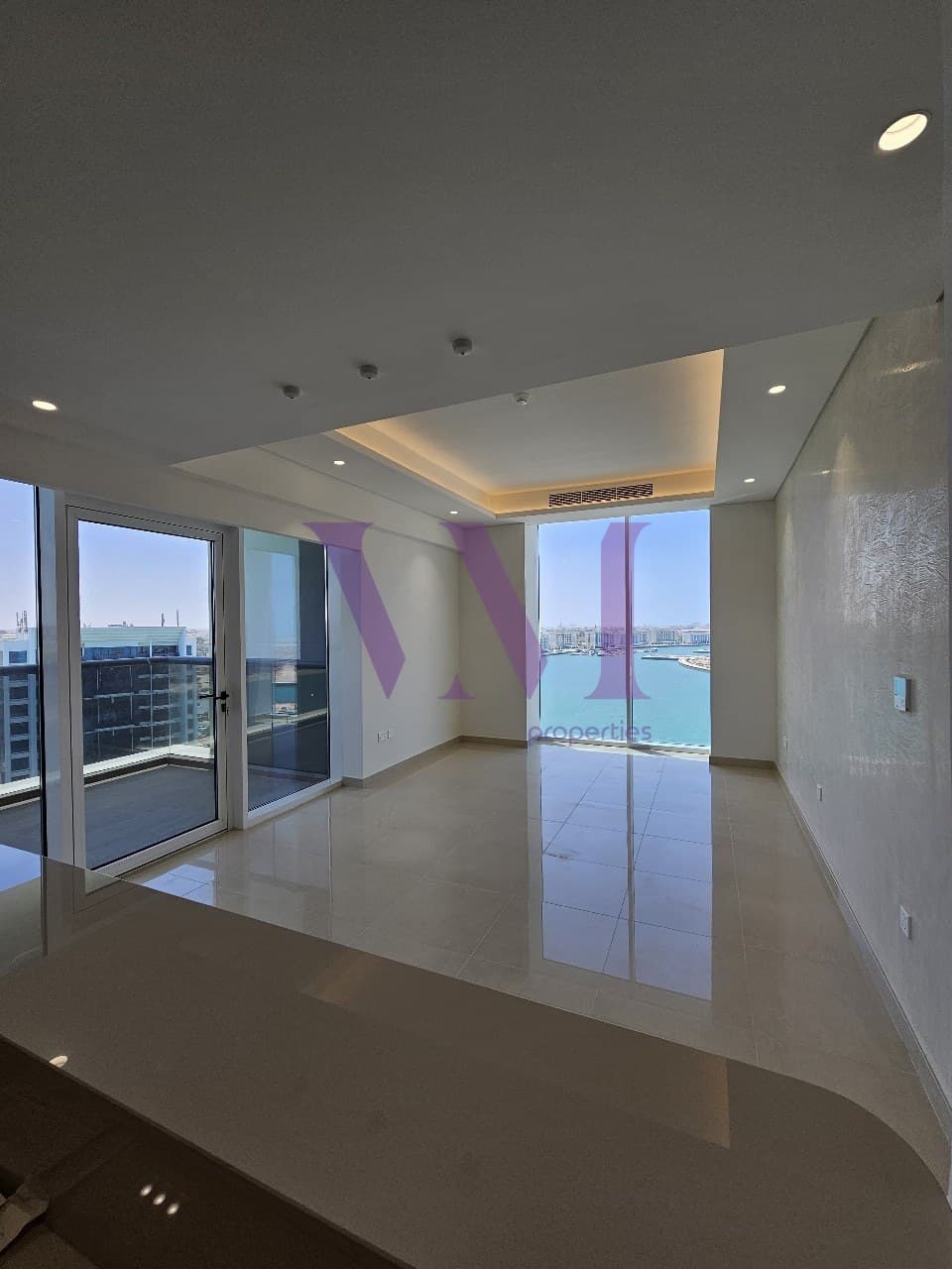 Modern 2 Bedroom Sea View | Hot Unit | High Floor — Mina Al Arab