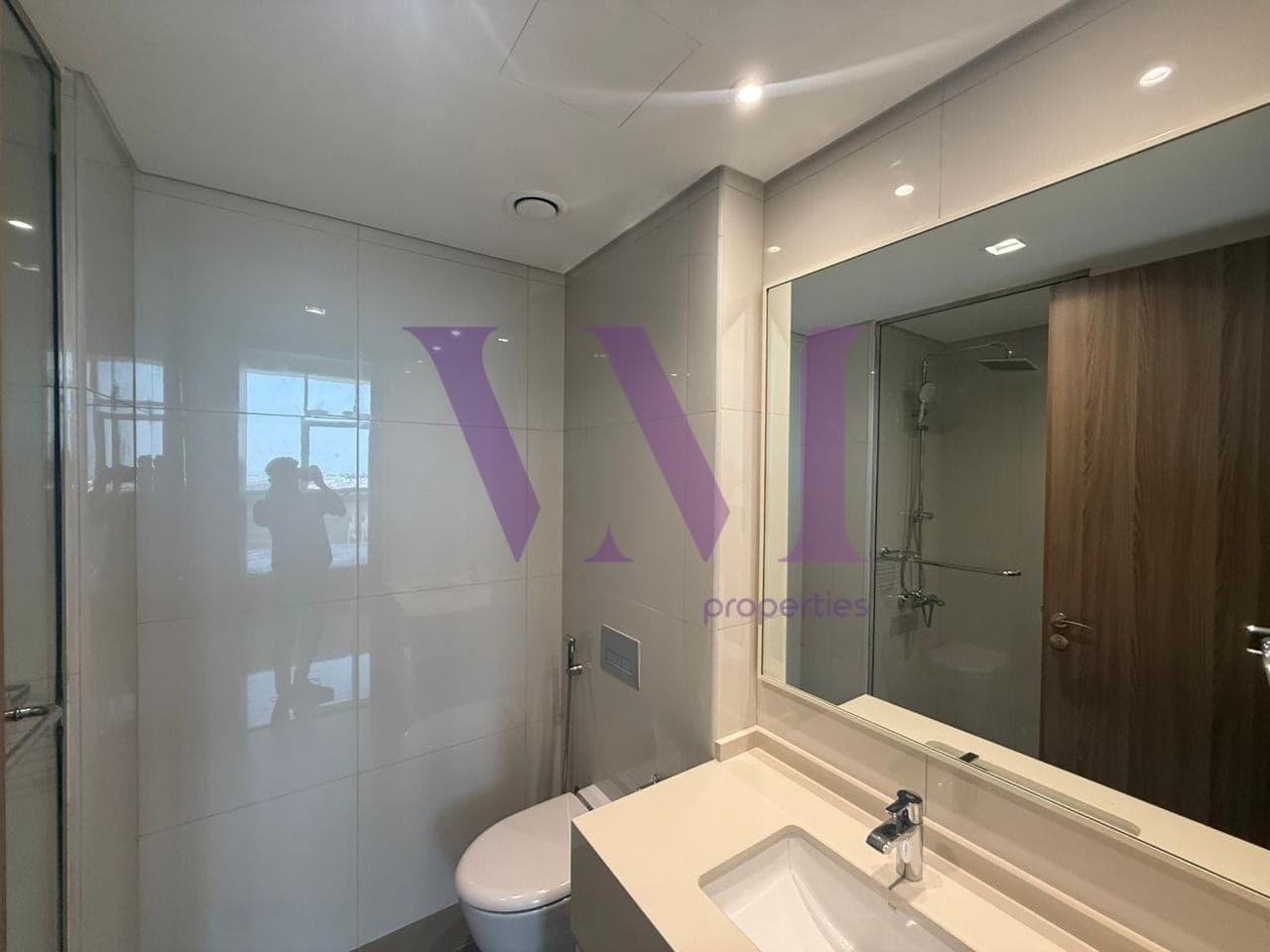 1-Bed Apartment | Luxury Finishing | Gateway 2 — Mina Al Arab