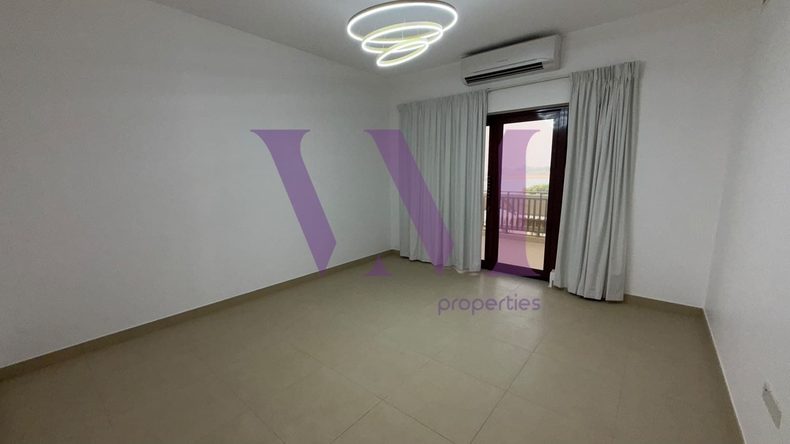 Beach Front Luxury Villa | 4 bed + M | Good Price — Mina Al Arab