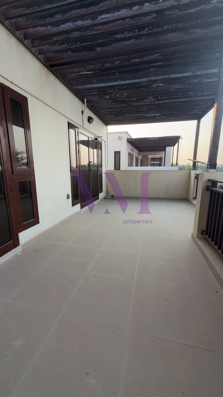 Beach Front Luxury Villa | 4 bed + M | Good Price — Mina Al Arab