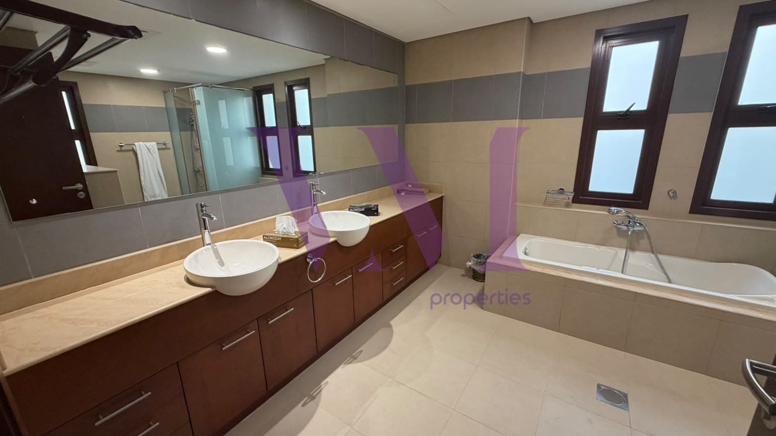 Beach Front Luxury Villa | 4 bed + M | Good Price — Mina Al Arab