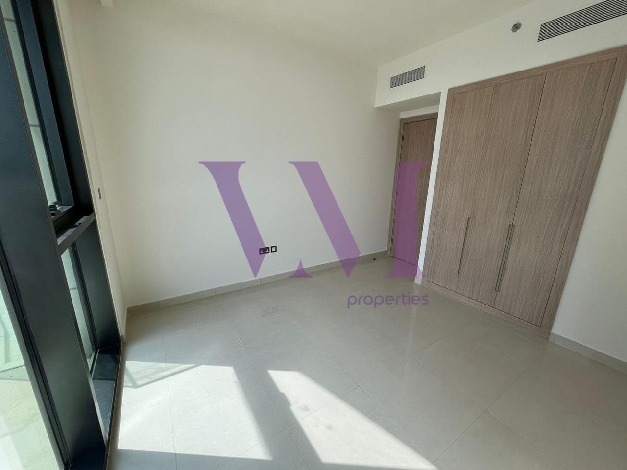 Stunning 1 Br | Bay Residences | Prime Location — Mina Al Arab