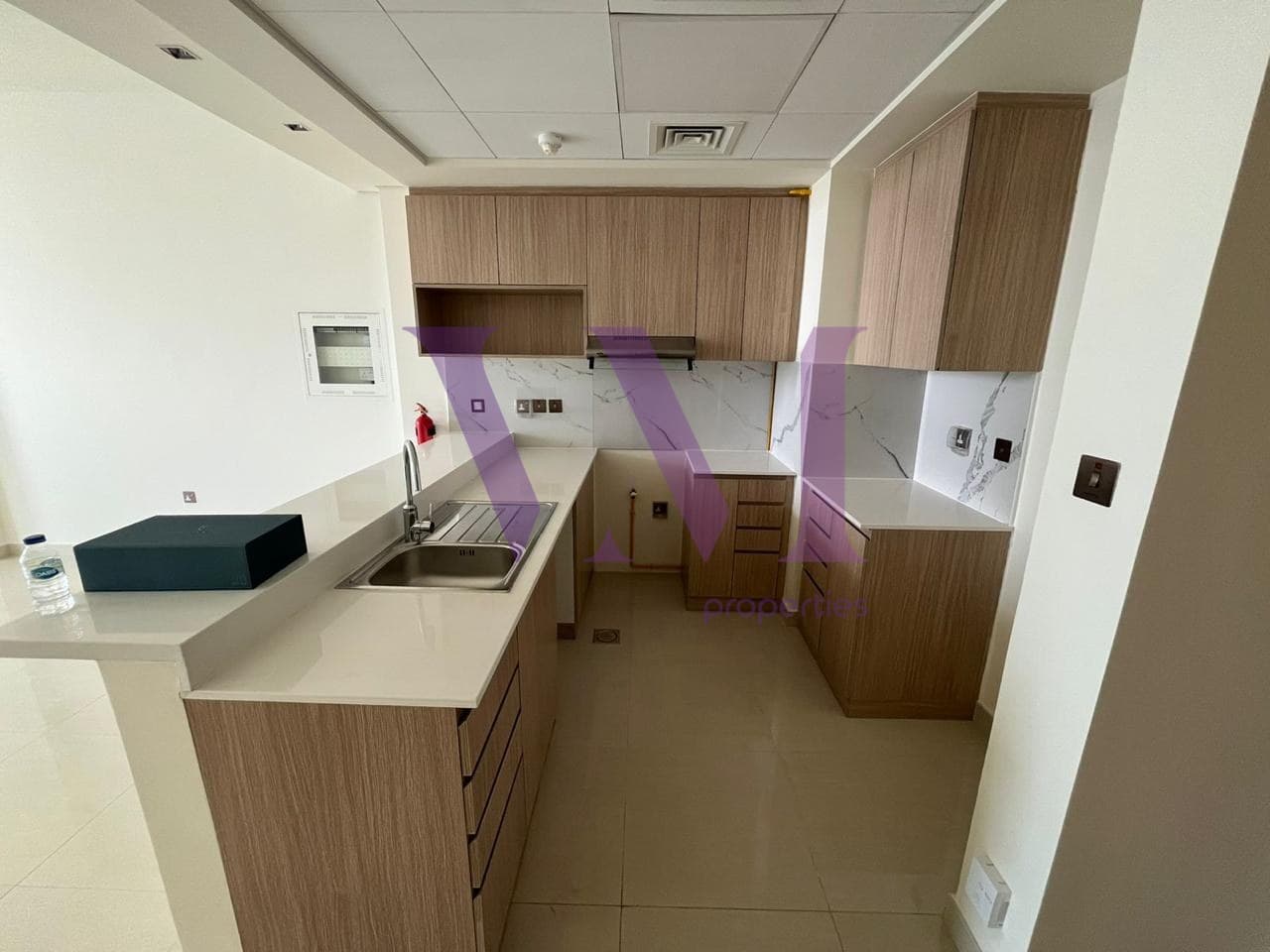Stunning 1 Br | Bay Residences | Prime Location — Mina Al Arab