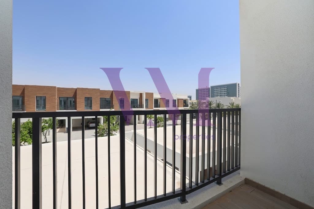 Spacious 2BR + Maid | Marbella | Ready To Move — Mina Al Arab
