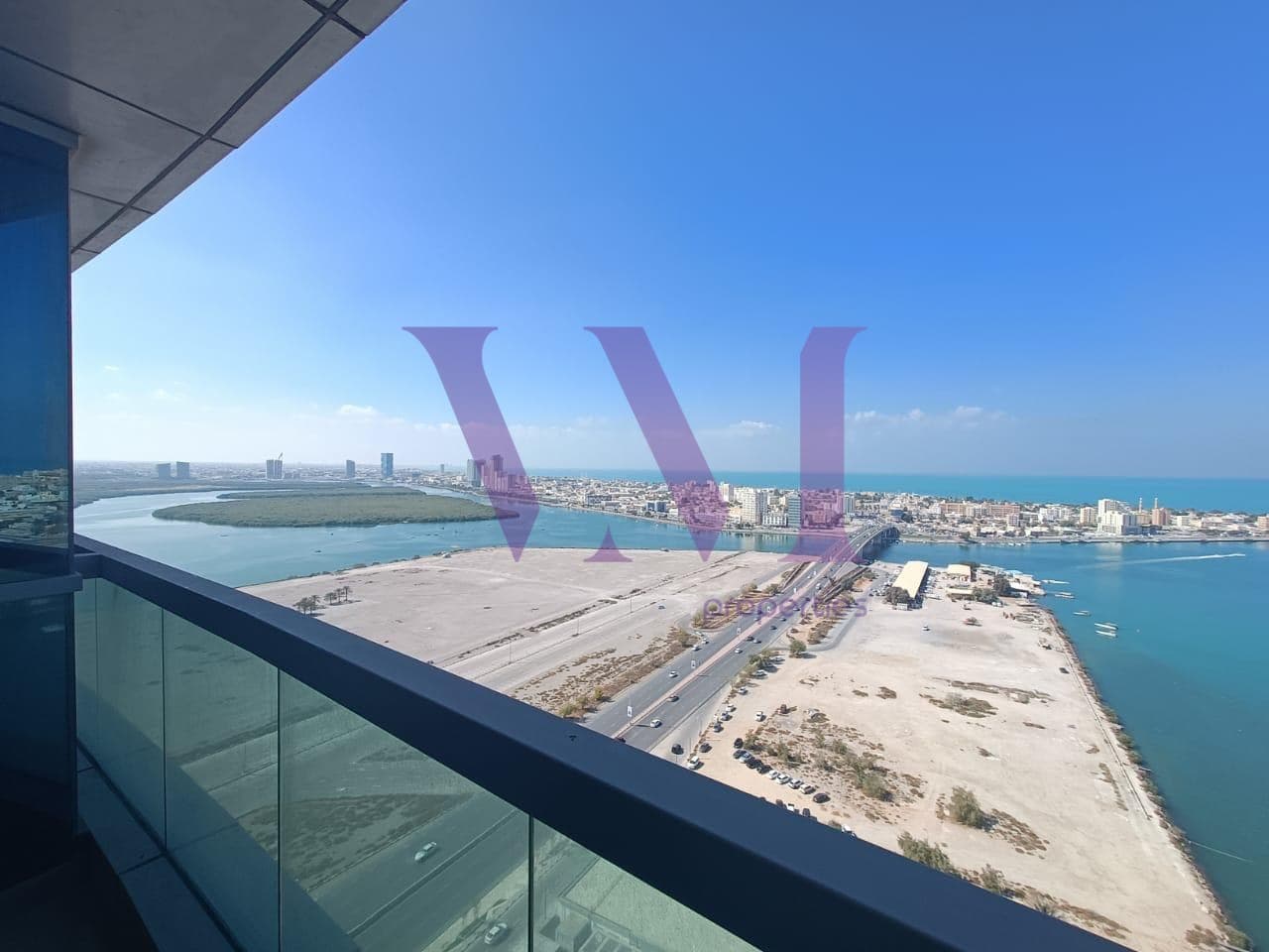 Spacious 2-BR | High Floor | Sea View | Hot deal — Al Nakheel