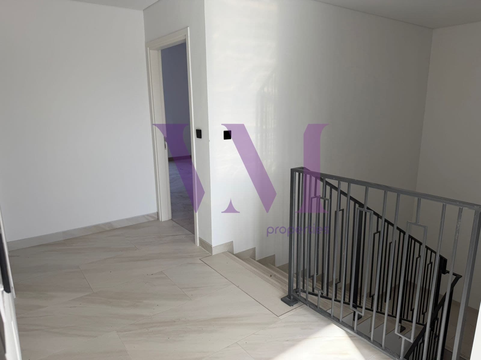 Spacious Luxury 4BR + Maid Townhouse | Beachfront — Al Hamra Village