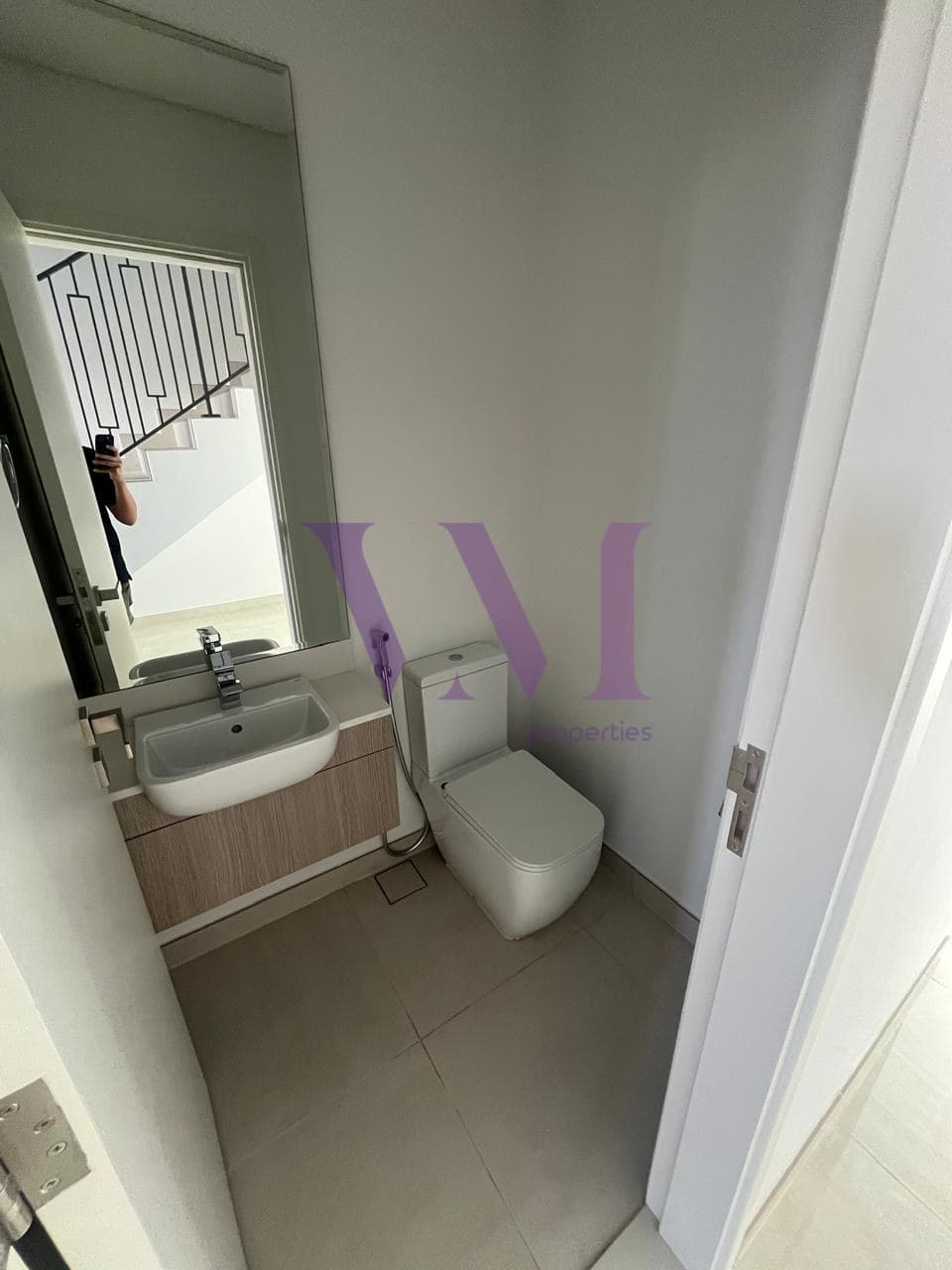 Spacious 2 Bedrooms + Maid | Brand New | Ready — Al Hamra Village