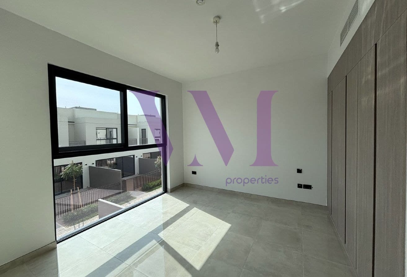 2nd Row From Beach | Prime Location | Partial Sea — Al Hamra Village