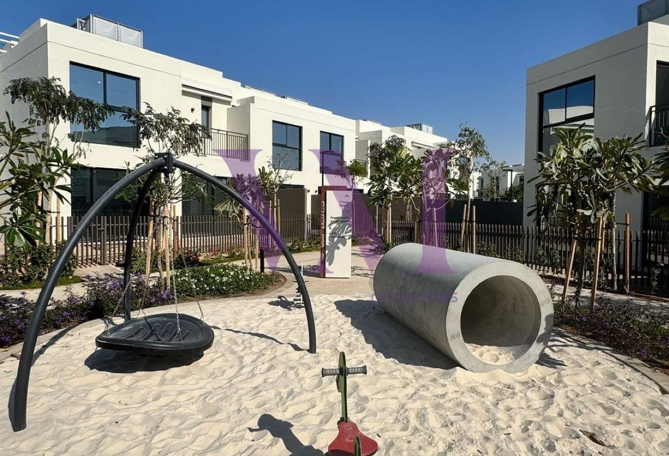 2nd Row From Beach | Prime Location | Partial Sea — Al Hamra Village