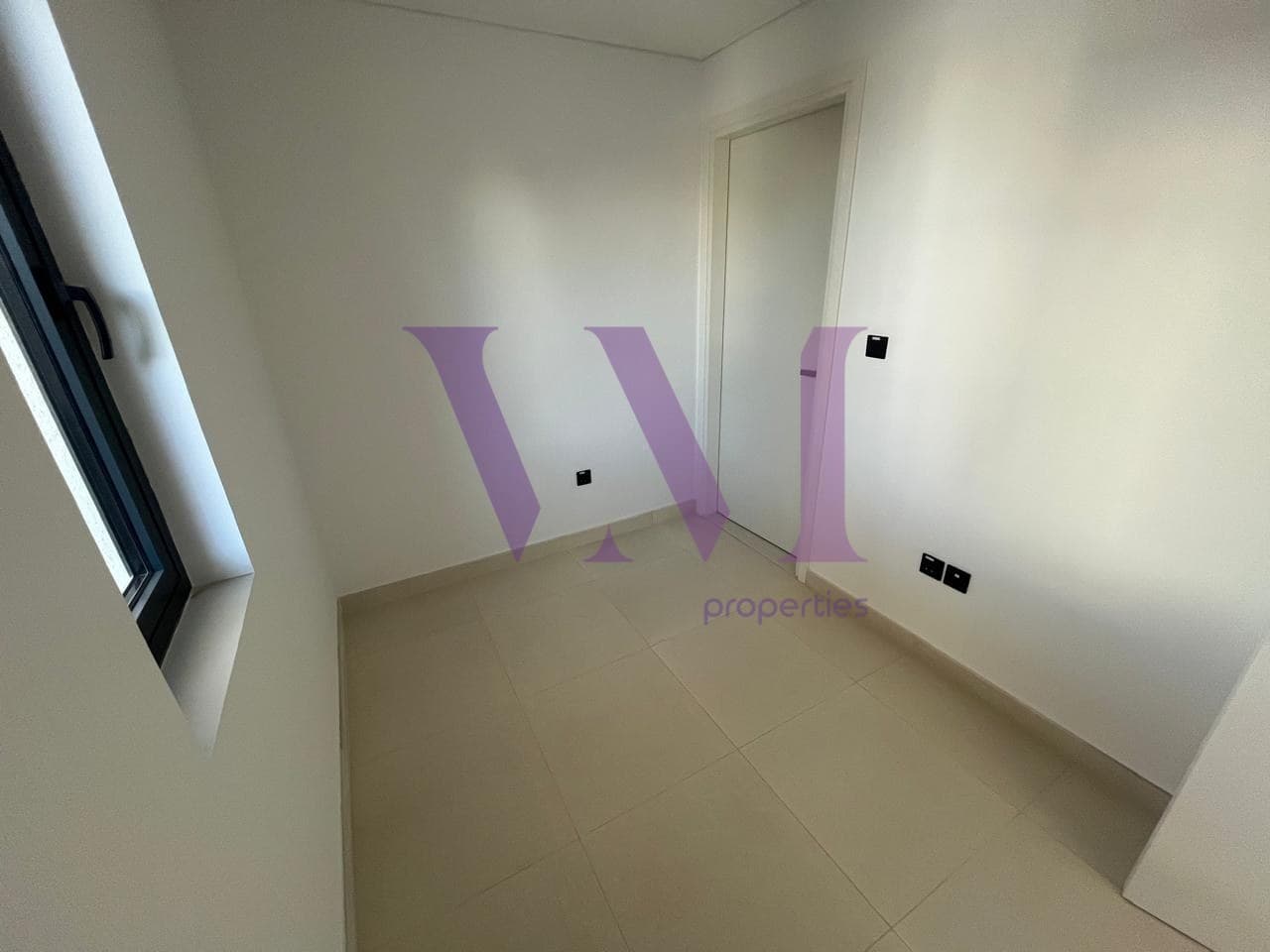 Canal View 2 BR + Maid | Falcon North — Al Hamra Village